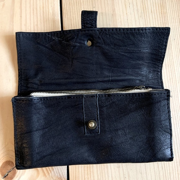 Topshop , black leather and linen slim wallet - Picture 7 of 11
